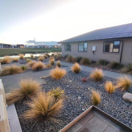 April Apartments Lake Tekapo Eksteriør billede