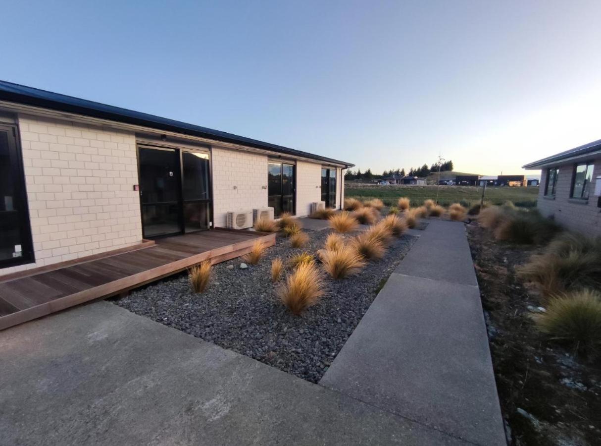April Apartments Lake Tekapo Eksteriør billede